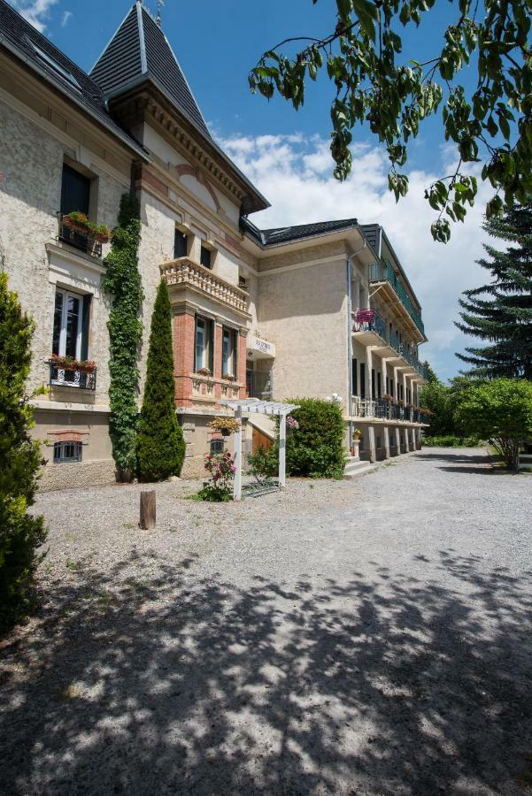 Отель La Grande Eperviere Барселоннет Экстерьер фото